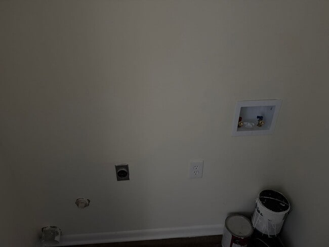 Photo - 3873 Fairmont Ave Unit B