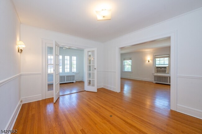 Photo - 200 Valley Rd Unit 2