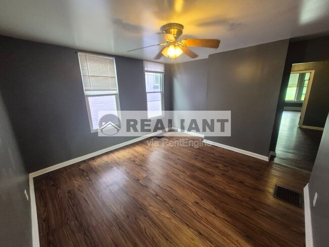 Photo - 1704 Madison Ave Unit Apartment 3