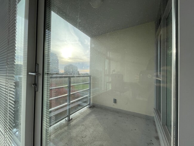 Photo - 8068 Westminster Hwy