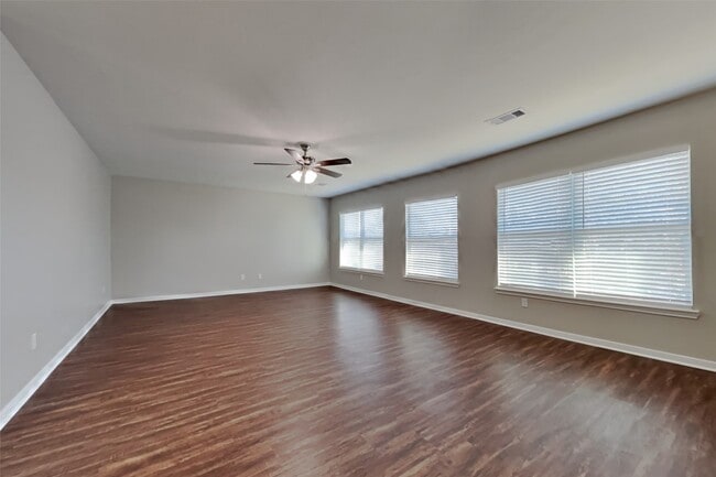 Photo - 3242 Enchanted Hollow Ln