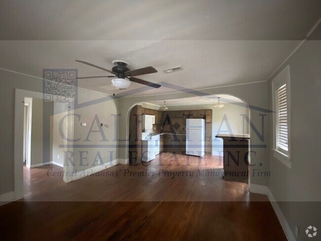 Building Photo - NLR One Bedroom Duplex Rental