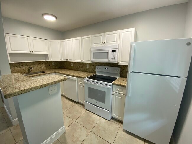 Photo - 921 NE 17th Ave Unidad 4