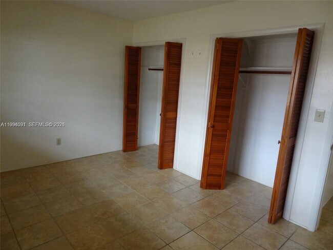 Photo - 2212 Johnson St Unit 2212