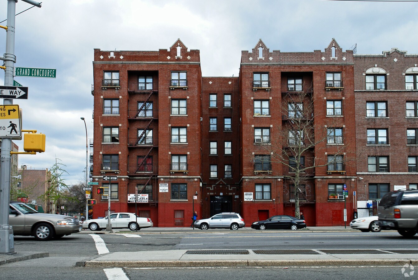 2851-2855 Grand Concourse - 2851-2855 Grand Concourse Apartments