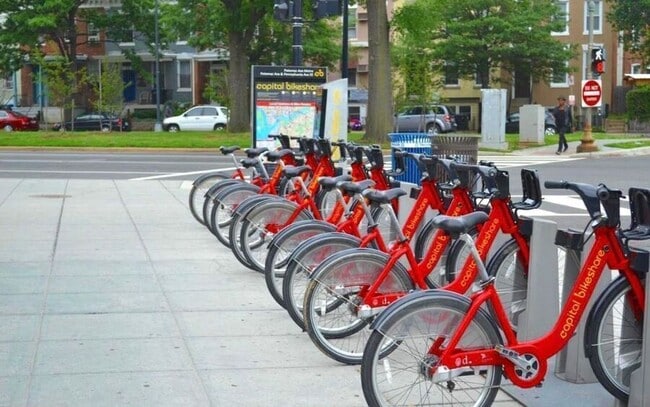 Photo - 420 16th St SE