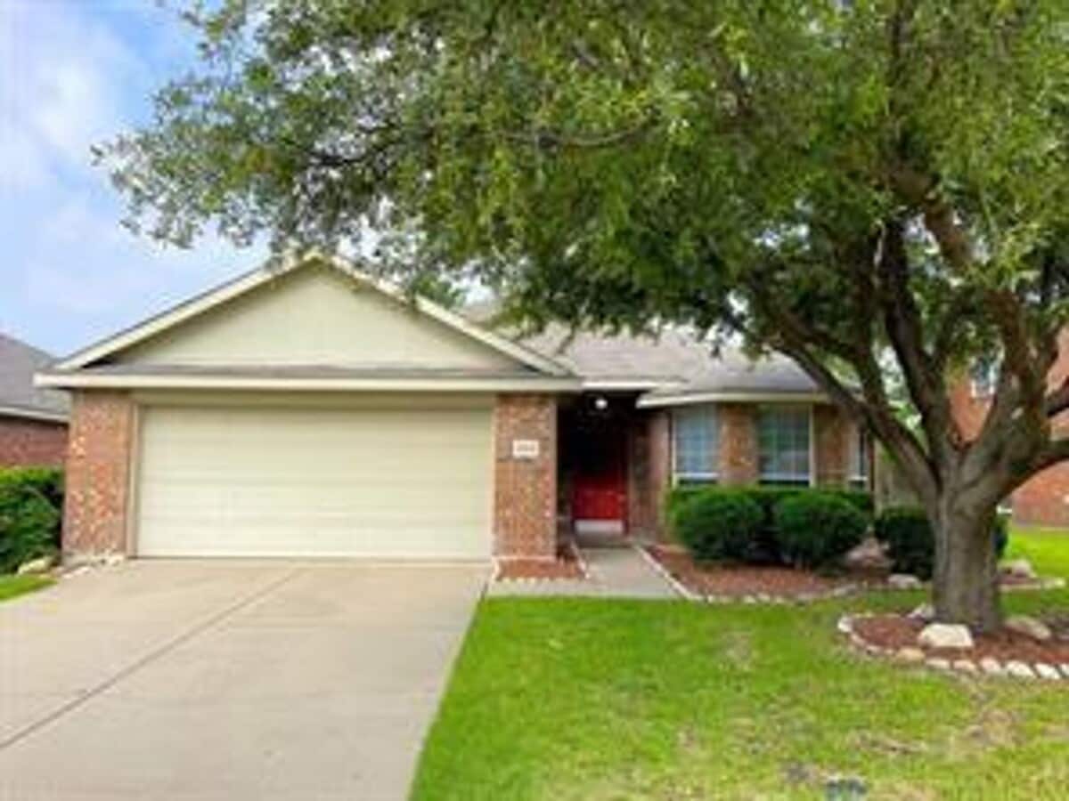 Photo - 2012 Clinton Dr Casa