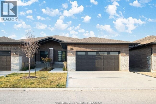 Photo - 654 Lily Mac Blvd.
