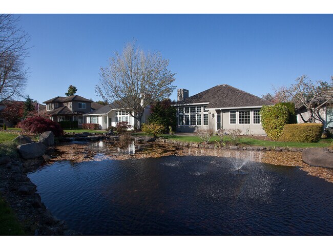 Photo - 16090 NW Birdie Ln