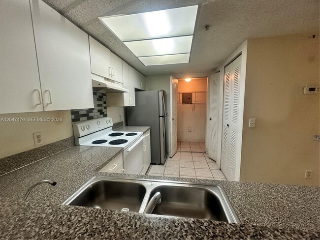 Photo - 5011 Wiles Rd Unit 207