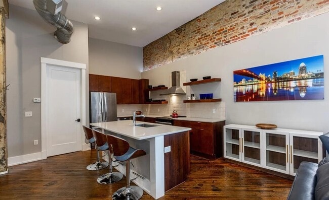 Photo - 808 Elm St Unidad 808 Elm St. Apt. 2C