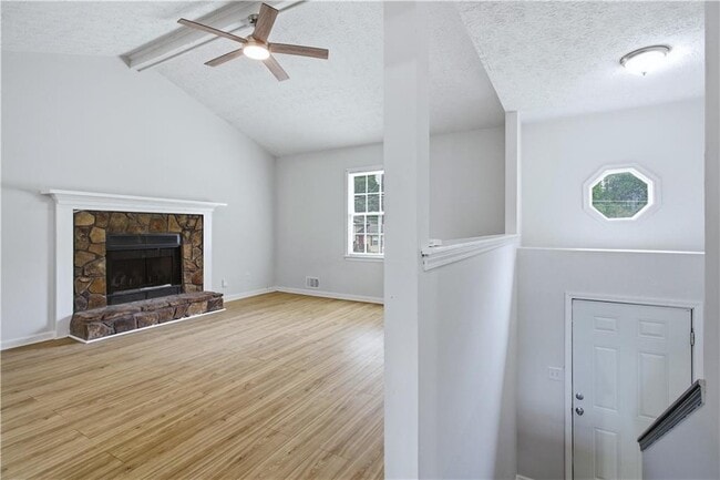 Photo - 1600 Sugar Plum Dr SW