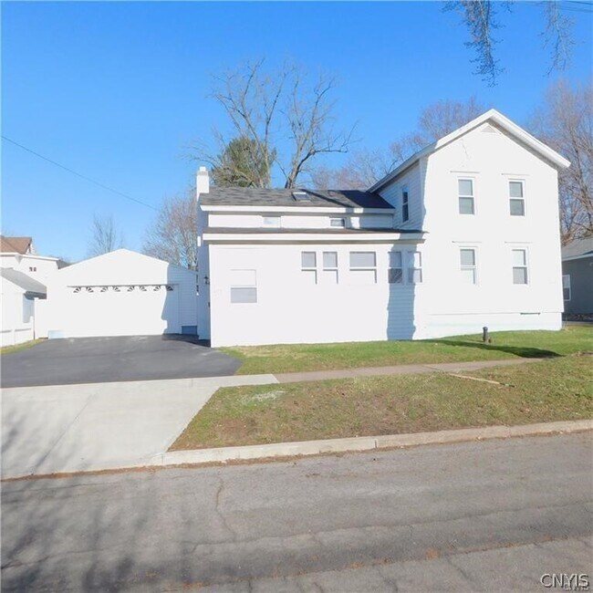 Building Photo - 405 Cypress St Unit # 1