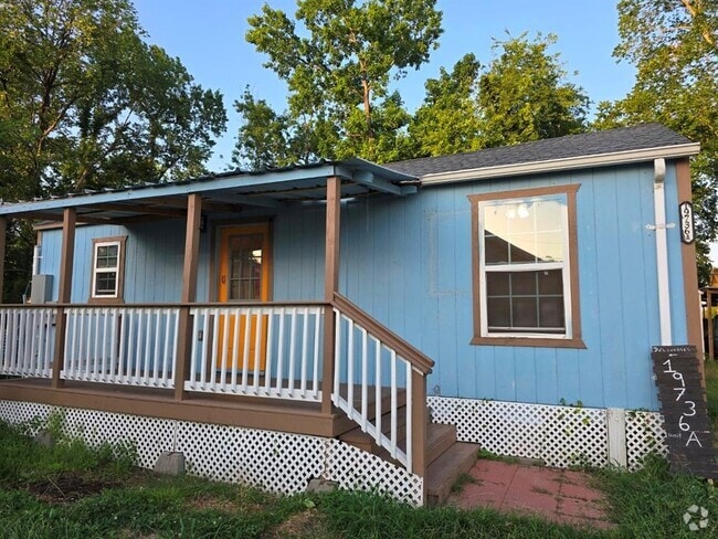 Building Photo - 19736 Dunbar Ave Rental
