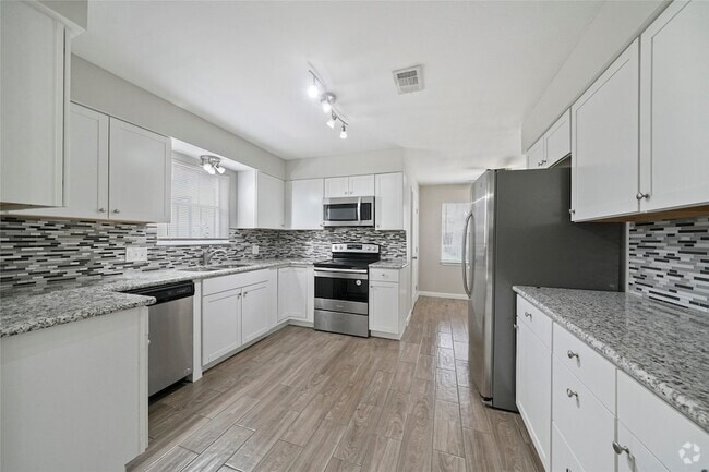 Building Photo - 643 Ames St Rental
