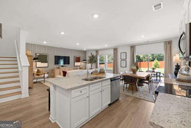 Photo - 470 Red Dragon Dr