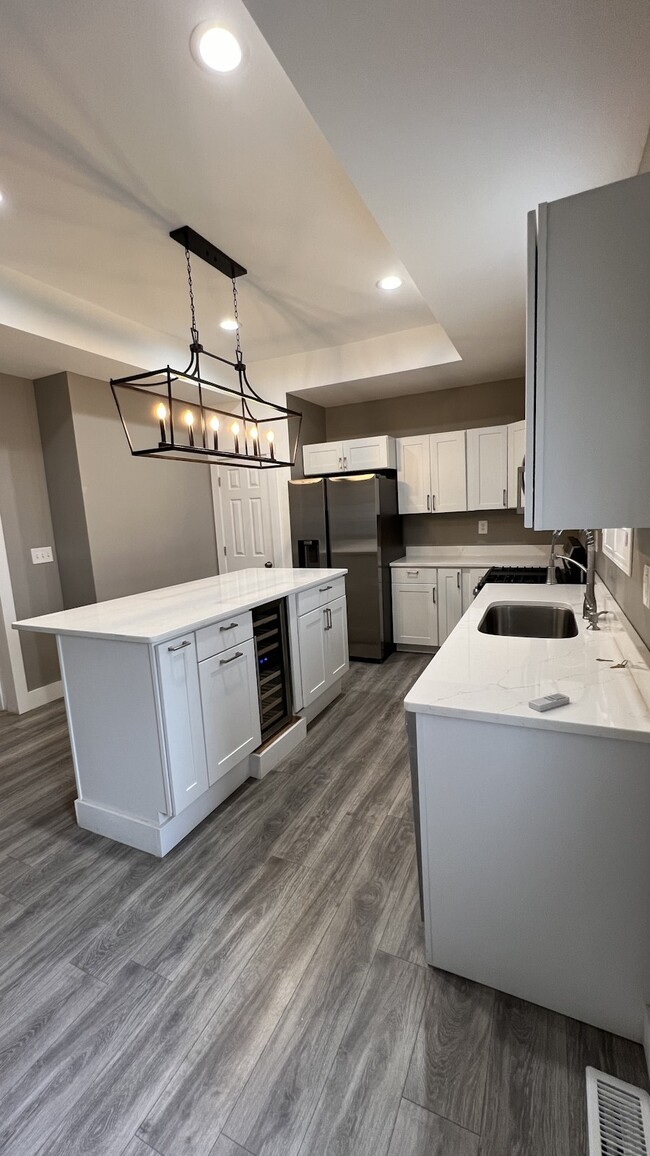 Photo - 438 Linden St