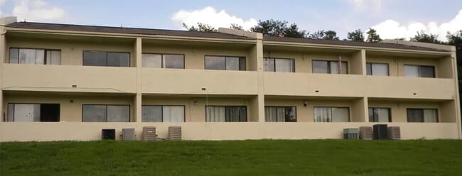 Building Photo - College Grove Rental