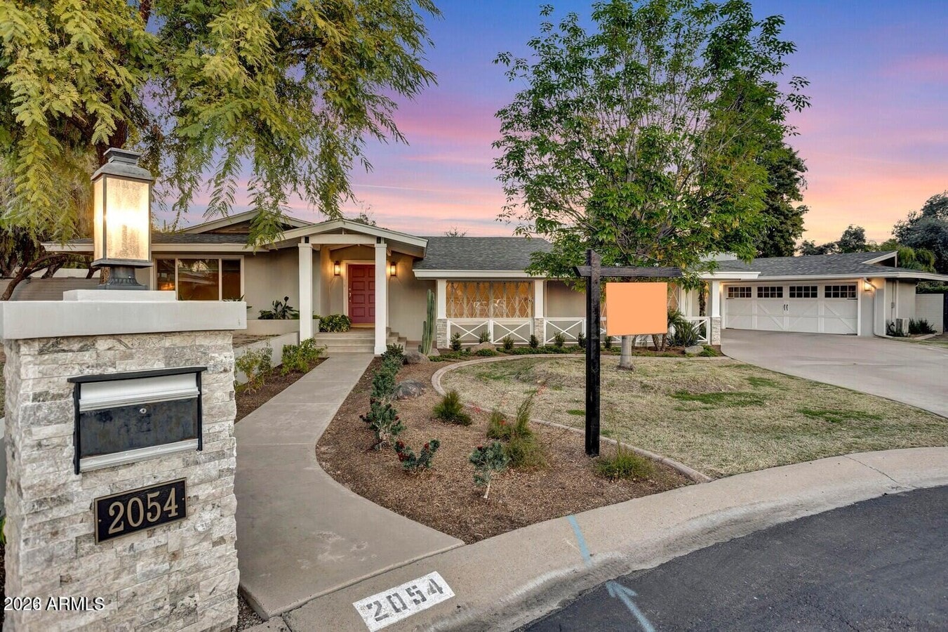 Photo - 2054 E Rancho Dr