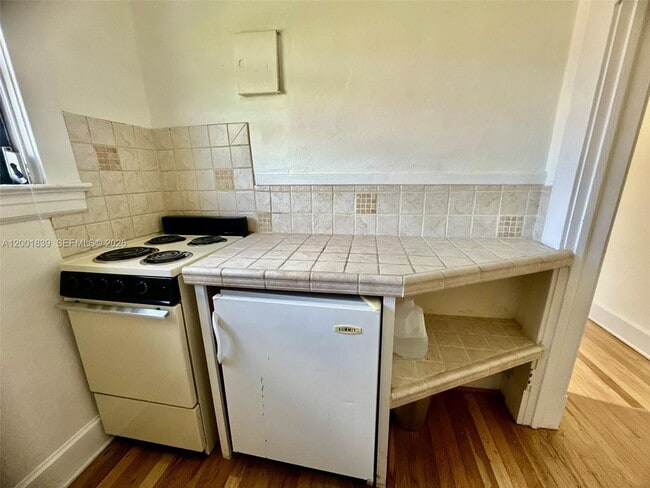 Photo - 3712 Anderson Rd Unidad 4