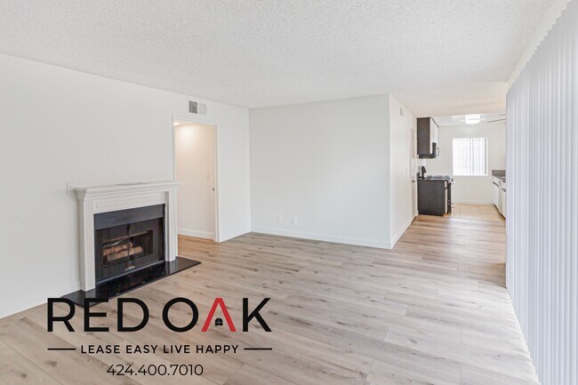 Photo - 10210 Eton Ave Unidad 104