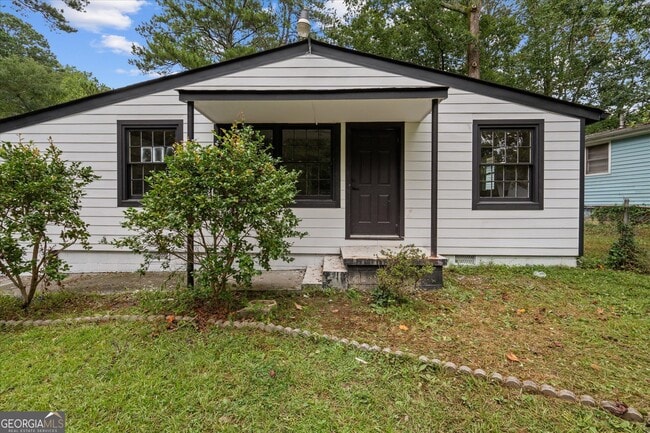 Photo - 3102 McKenzie Rd