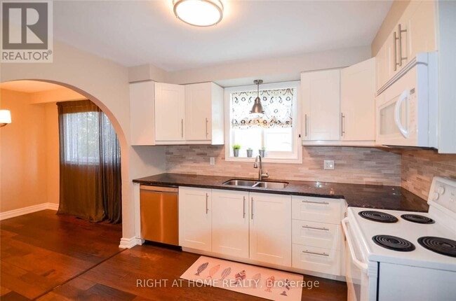 Photo - 11 Kinnison Ct
