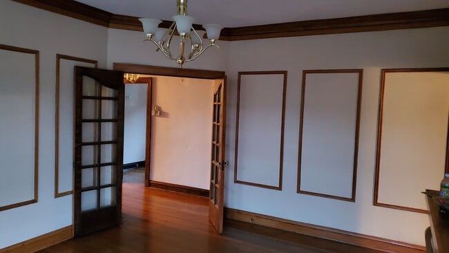 Dinning Room - 8057 S Sangamon St Unit 2