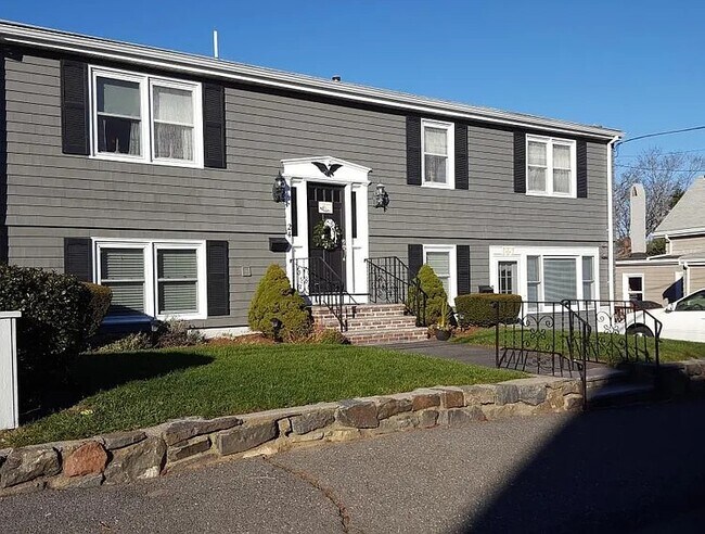 Front Elevation - 24 King St Unit 24 King Street