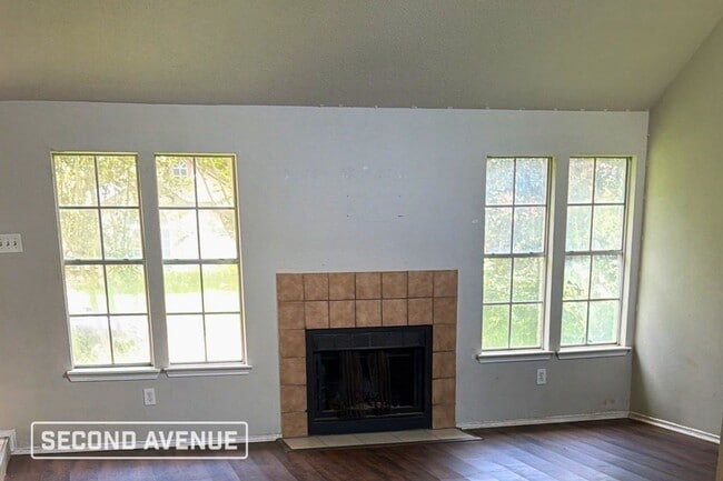 Photo - 8502 Elm Lake Dr