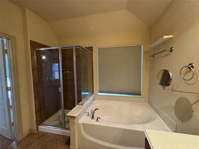 Photo - 1466 Cambridge Dr