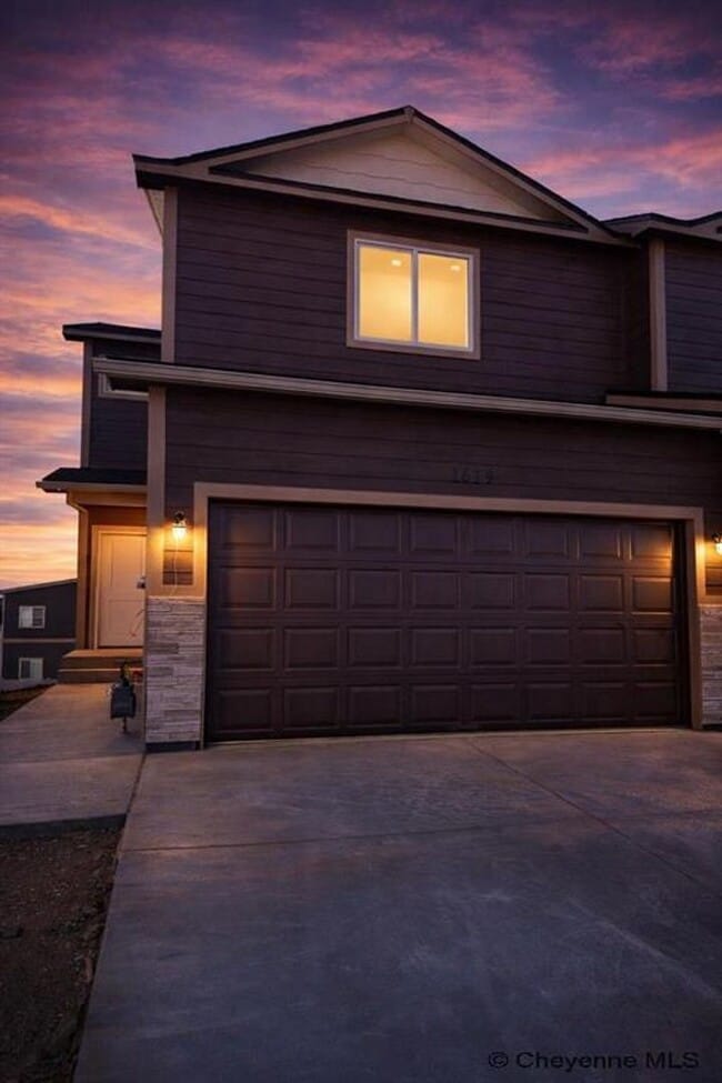 Building Photo - Brand New 2-Story Townhome