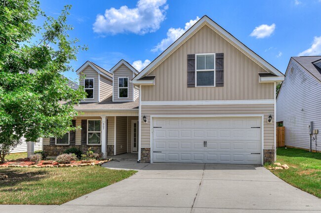 Photo - 907 Linsmore Ave