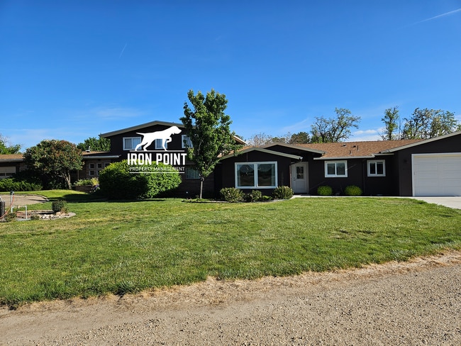 Photo - 2bed/1bath w/2 car garage & all appliances included.