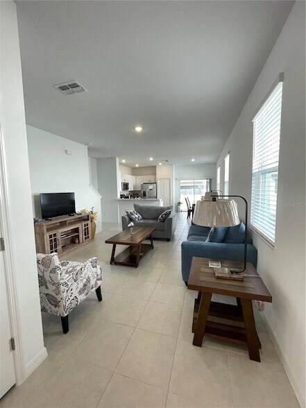 Photo - 10211 Trumpet Honeysuckle Wy