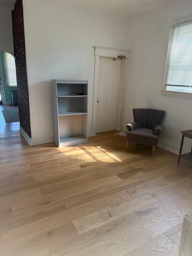 3925 Fairview Ave Unit 1