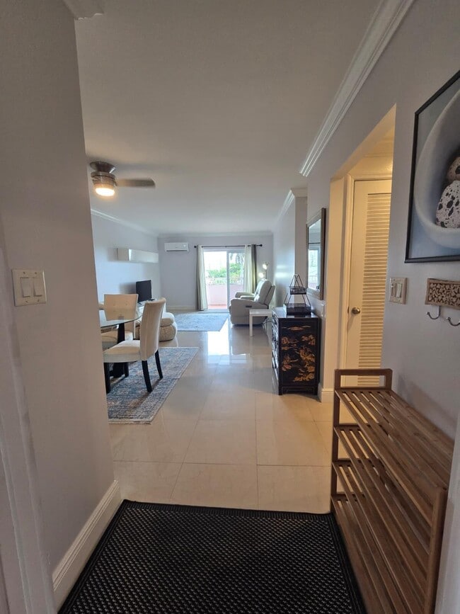 Photo - 3201 NE 14th Street Causeway Unit 406