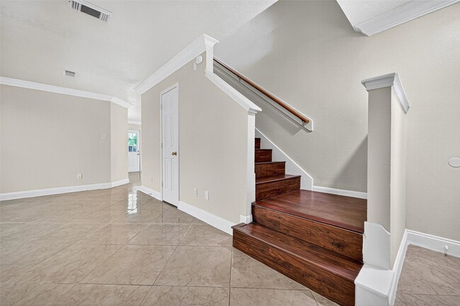 Mountshire Drive, Missouri City, TX 77489 - 4 BR 2.5 BA single-family home