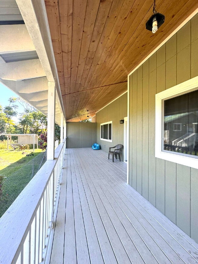 Photo - Available Now!  Fully Furnished 3bd/2ba ho...