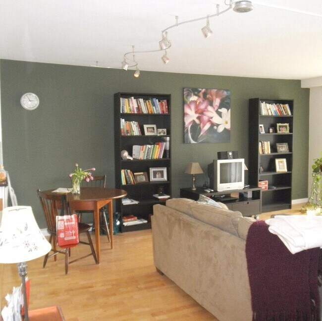 Photo - 2401 Pennsylvania Ave Unit 10a12