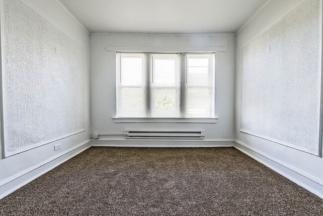 Photo - 723-25 N Central Ave Chicago, IL 60644