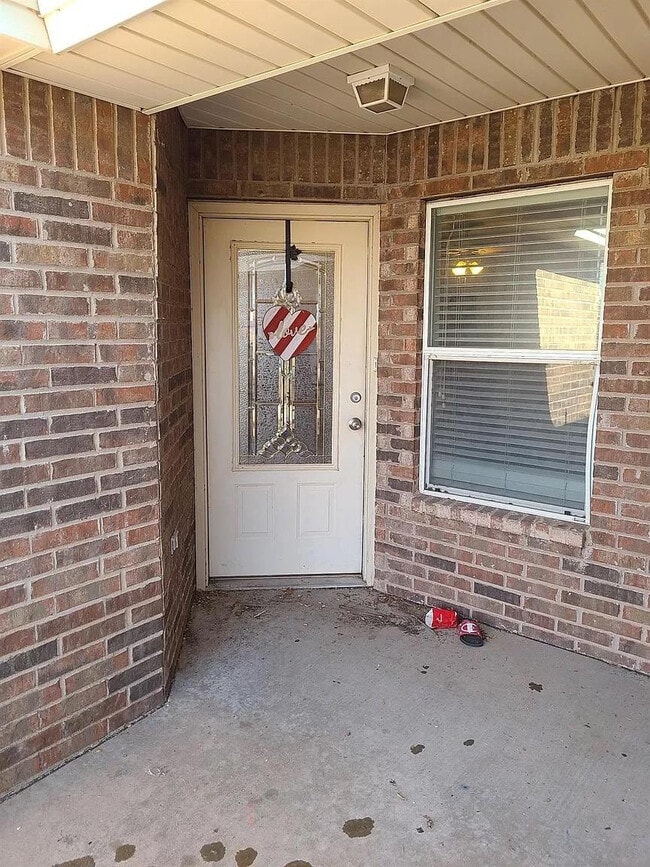 Photo - 304 N Clinton Ave