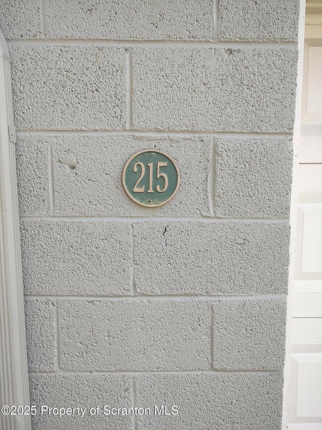 Photo - 215 Grove St
