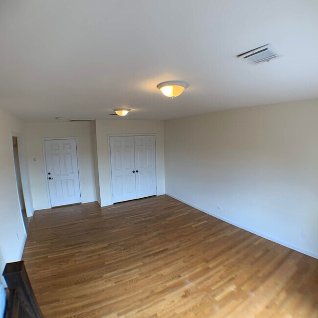 Photo - 60 W 8th St Apartment