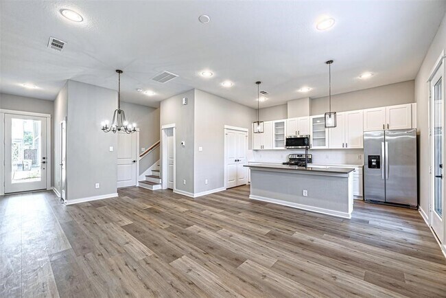 Photo - 6728 Parker Grv Ln