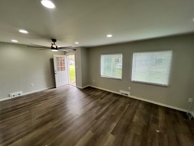 Photo - 1204 Terrell Dr