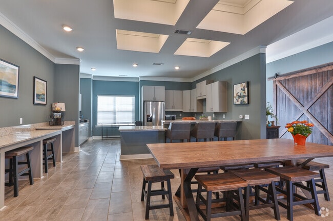 Photo - Valley Falls Apartments