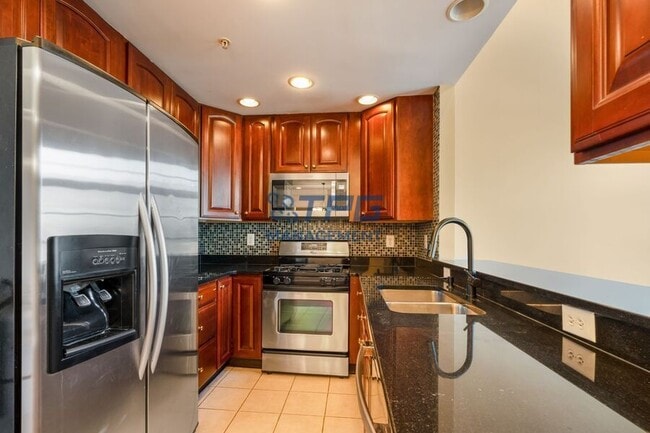 Photo - 117 Donato Cir