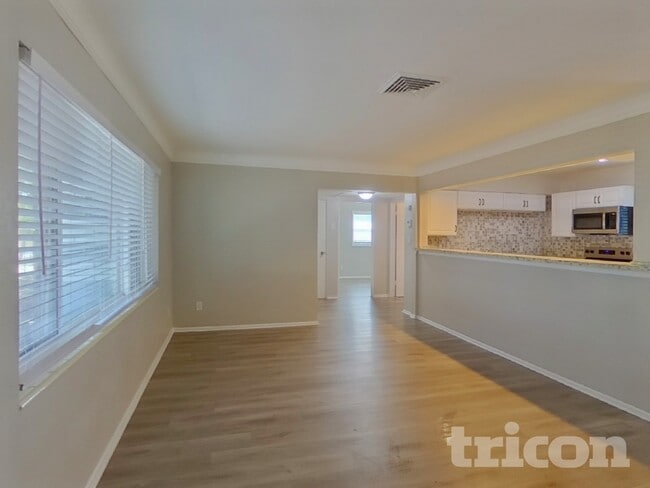 Photo - 6630 17th Ln N