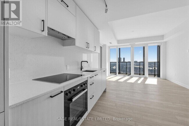 Photo - 1 Quarrington Lane Unit 2002